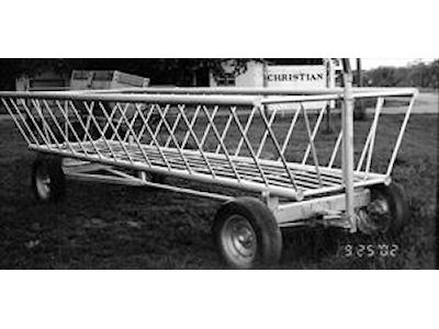 18′ Balefeeder On Wheels
